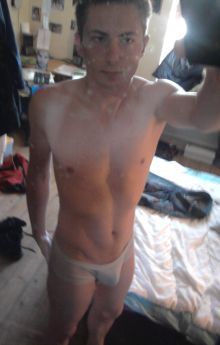 Andrea candidat acteur porno gay