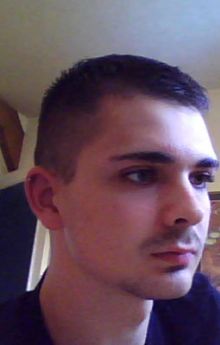 Youngblassreitter candidat acteur porno gay