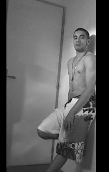 Kamzouz92 candidat acteur porno gay