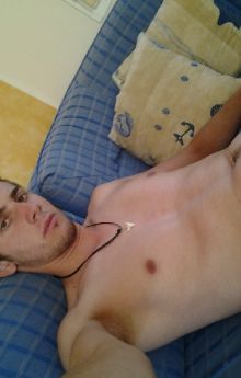 Nicos candidat acteur porno gay