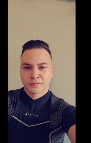 Alex524 candidat acteur porno gay