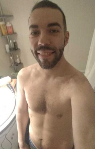 Mikas candidat acteur porno gay