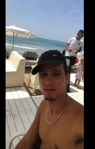 Badboy974 candidat acteur porno gay