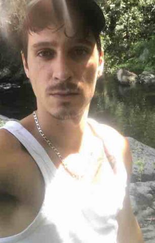 Badboy974 candidat acteur porno gay