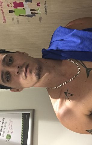 Badboy974 candidat acteur porno gay