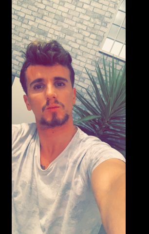 Antoyne candidat acteur porno gay