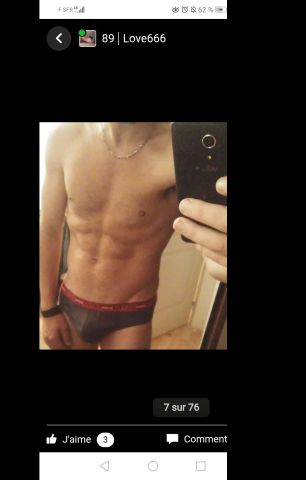 Hedonis candidat acteur porno gay