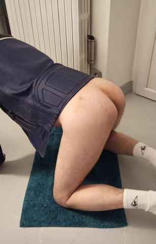 Yannis 44