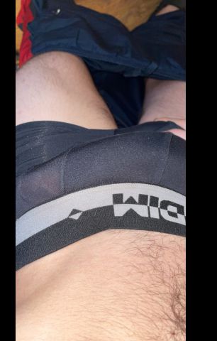 Stache candidat acteur porno gay
