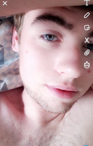 Cazz candidat acteur porno gay