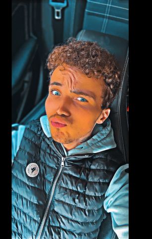 Valou candidat acteur porno gay